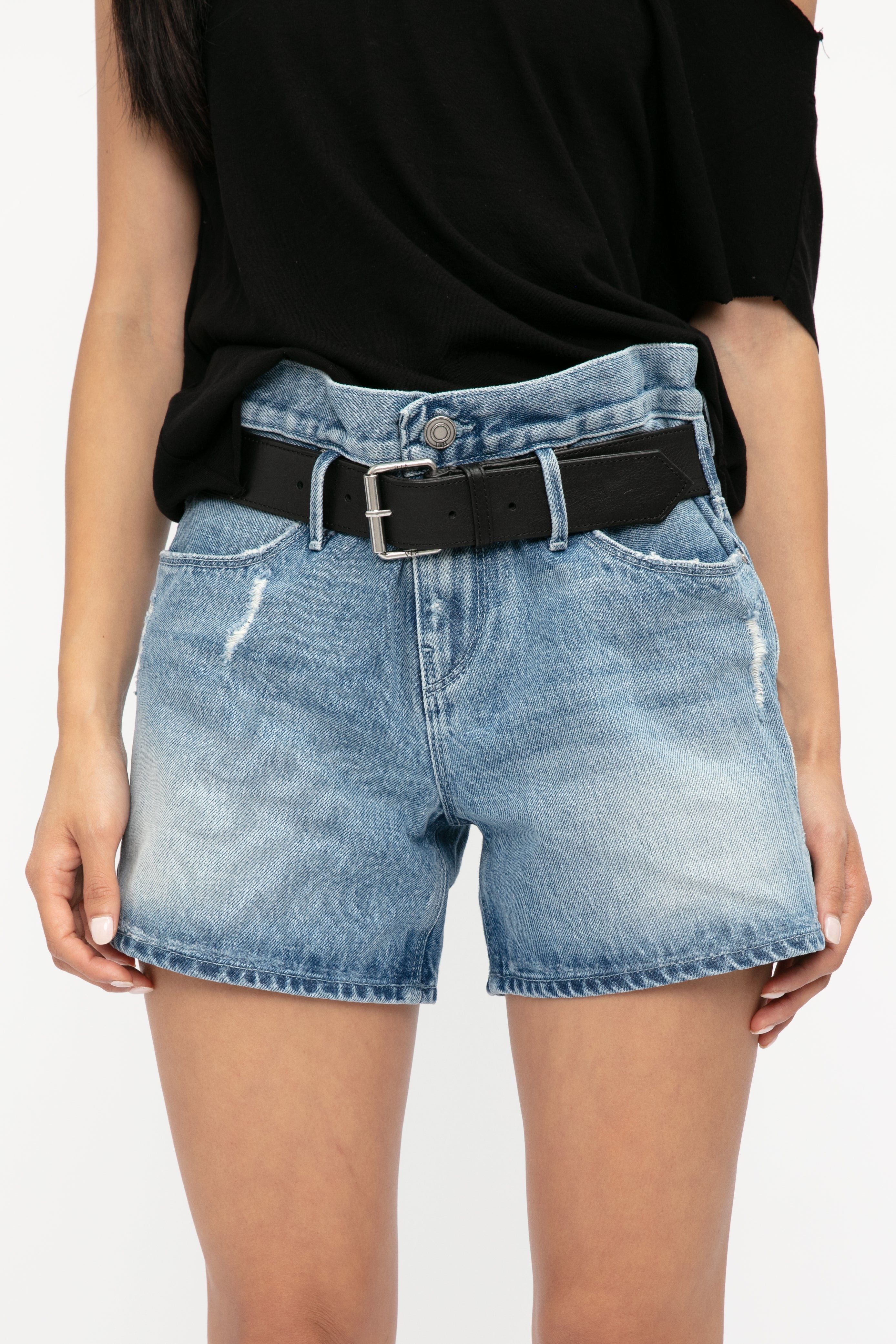 Pierce Short in Clean Blue