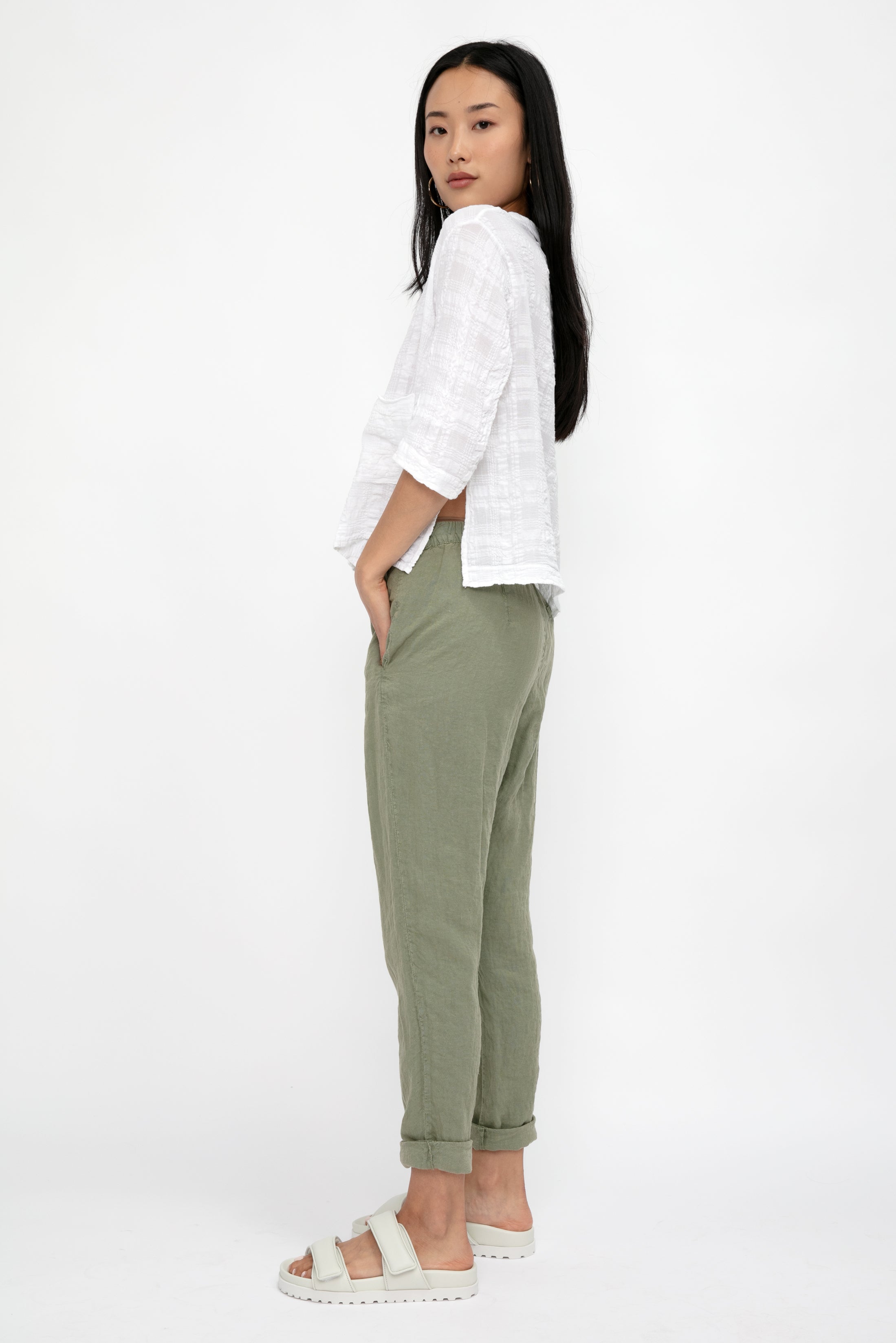 Linen Tapered Trouser Pant in Green